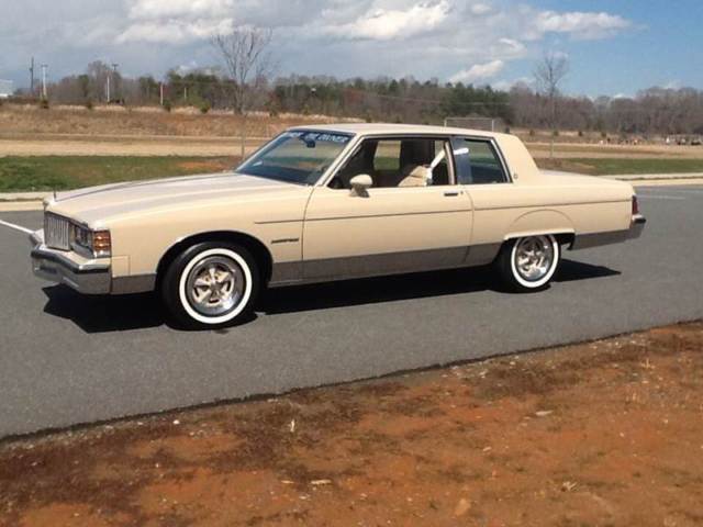 1981 Pontiac Bonneville only 9000 original miles incredible documentation 1981 Pontiac Bonneville Base Coupe 2-Door