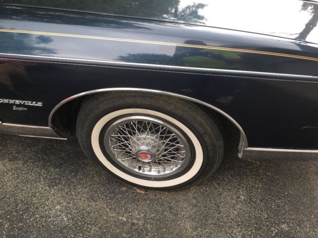 1981 Pontiac Bonneville Brougham - photo 8