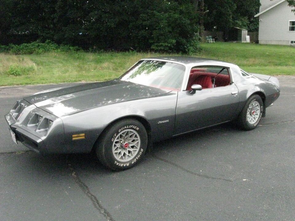 1981 Pontiac Firebird - photo 2