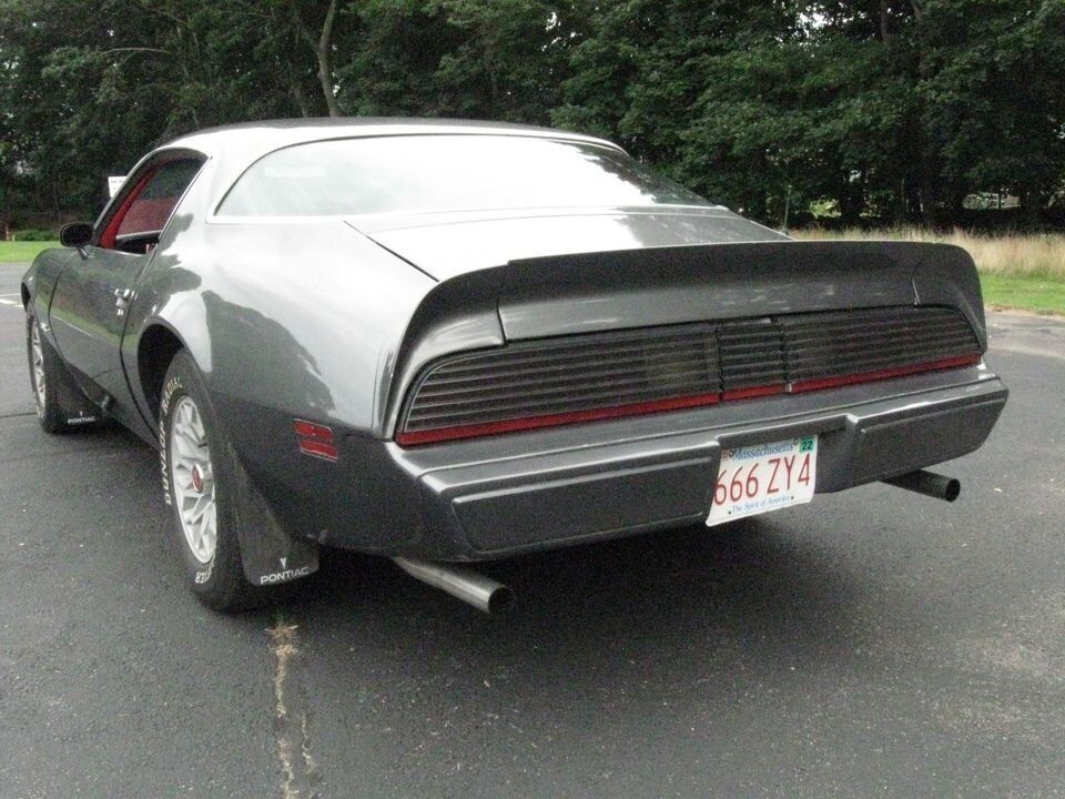 1981 Pontiac Firebird - photo 4