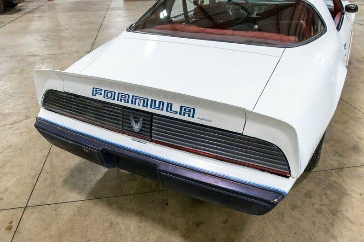1981 Pontiac Firebird - photo 11