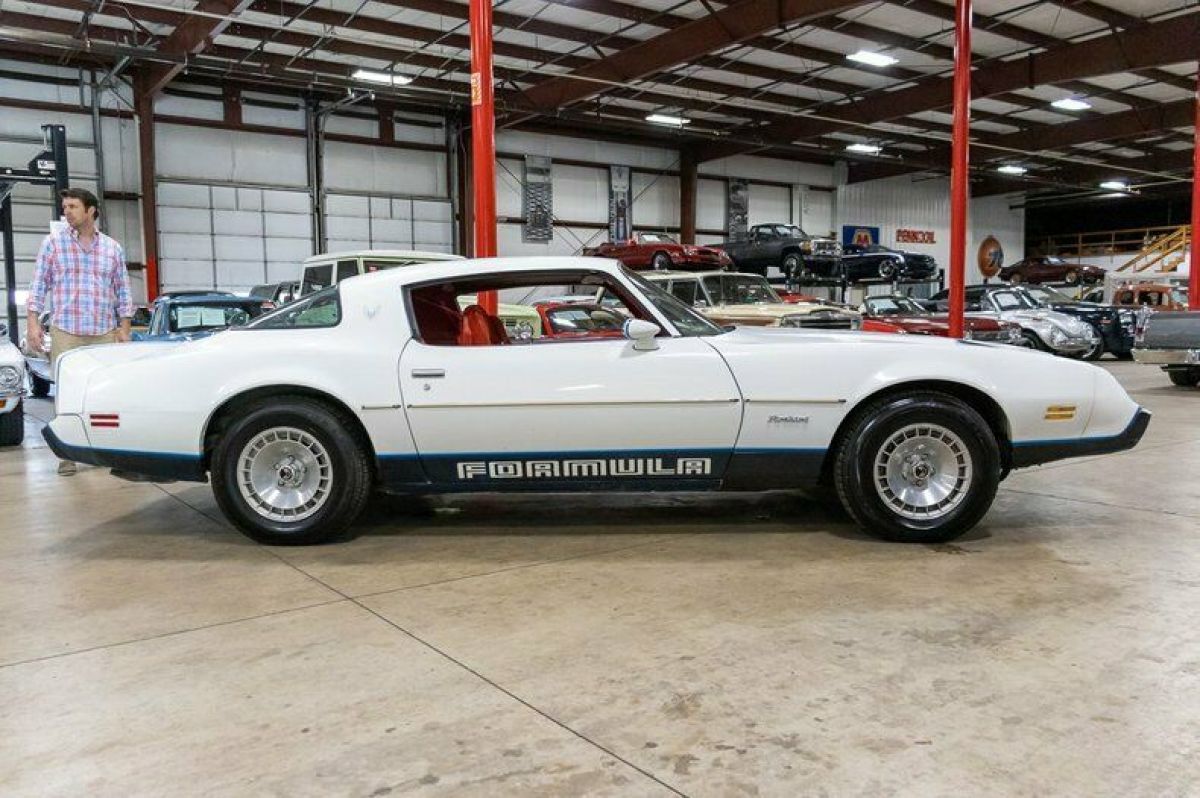 1981 Pontiac Firebird - photo 6