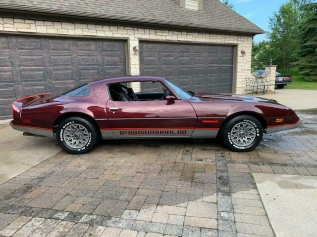 1981 Pontiac Firebird Formula - 305/4 Speed - photo 4
