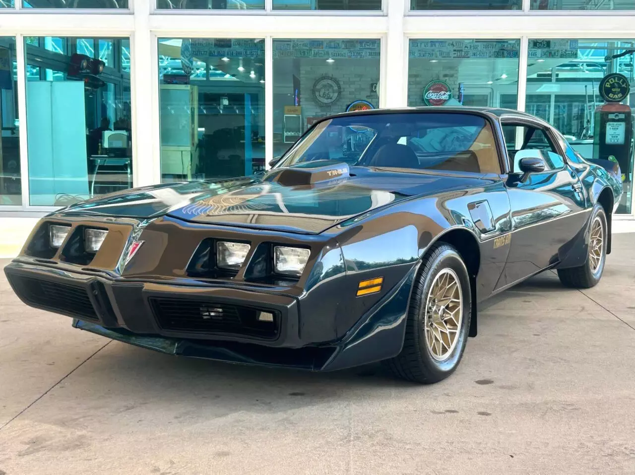 1981 Pontiac Firebird Trans Am 2dr Coupe 1981 Pontiac Firebird Trans Am 2dr Coupe