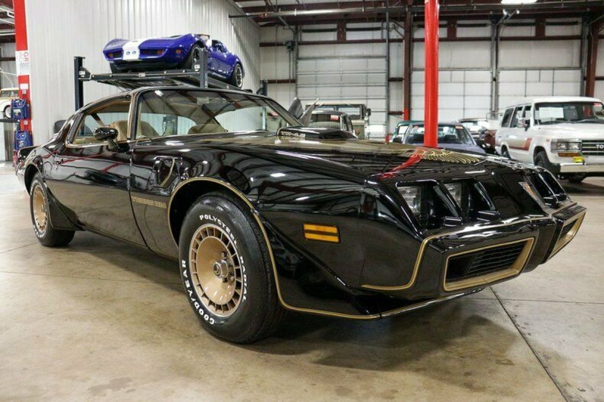 1981 Pontiac Firebird Trans Am - photo 7
