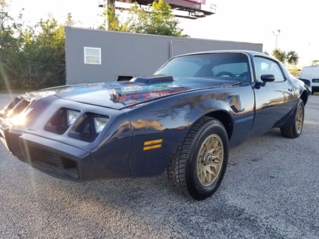 1981 Pontiac Firebird Trans Am 4.9 V8 FLORIDA NO RESERVE! - photo 2