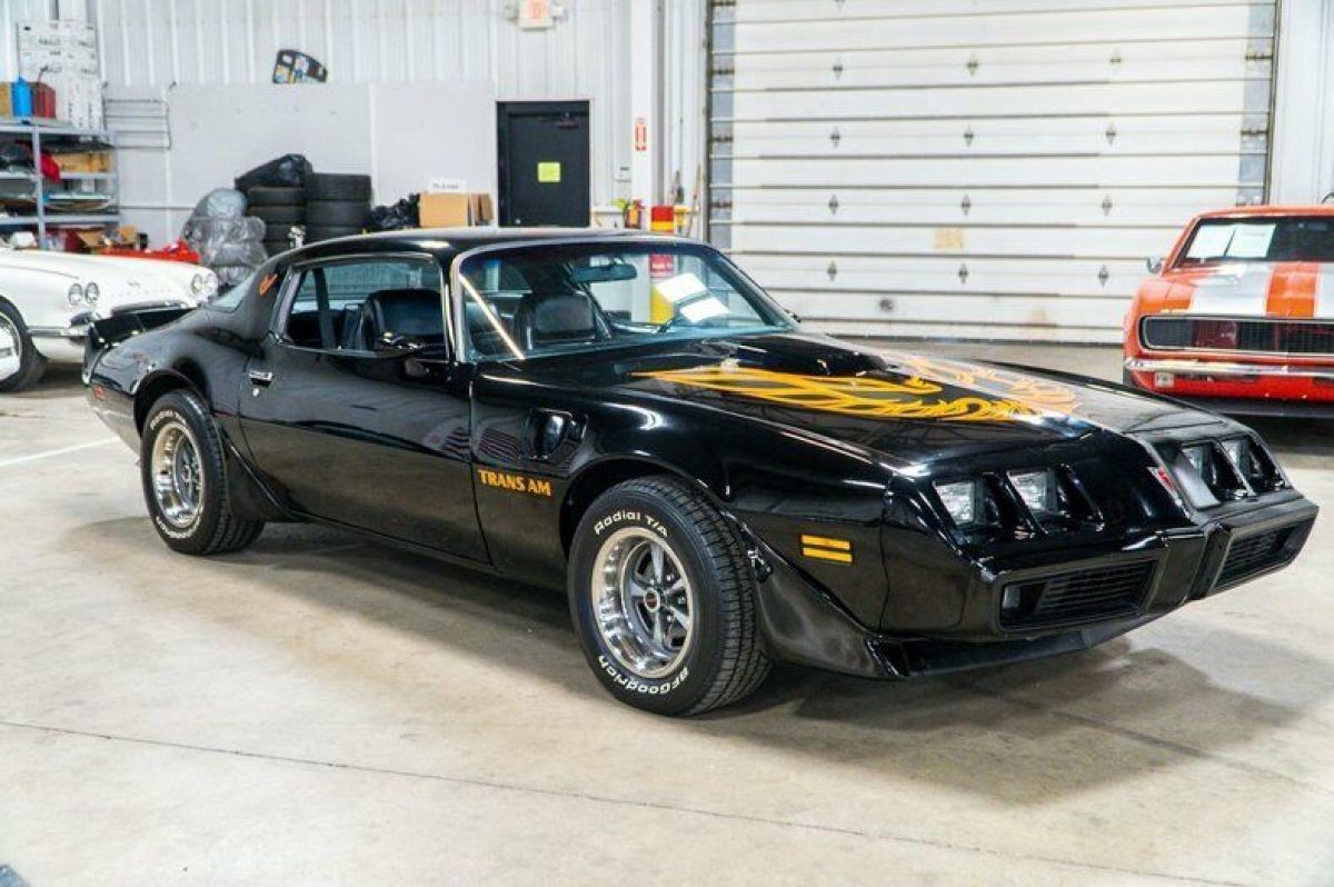 1981 Pontiac Firebird Trans Am - photo 7