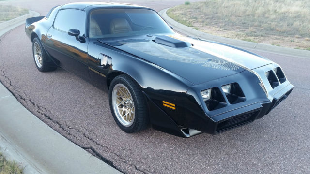 1981 Pontiac Firebird Trans Am Coupe 2-Door - photo 5