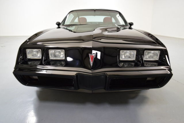 1981 Pontiac Firebird Trans Am Restomod - photo 11