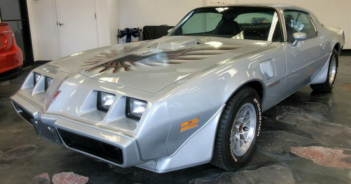 1981 Pontiac Firebird Trans Am Silver Stunning Classic Low Miles Must See 1981 Pontiac Firebird Trans Am