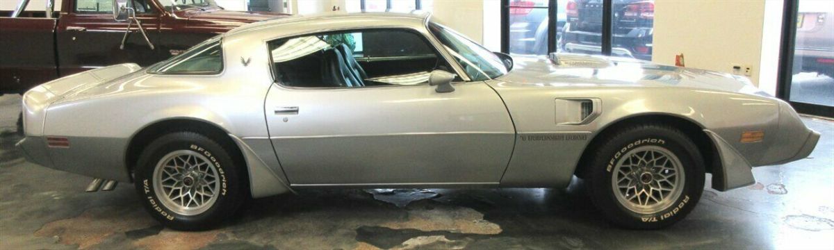 1981 Pontiac Firebird Trans Am - photo 8
