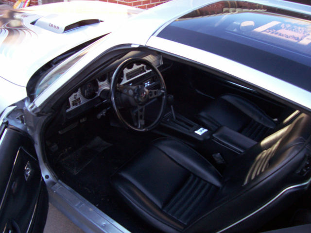 1981 Pontiac Firebird - photo 4