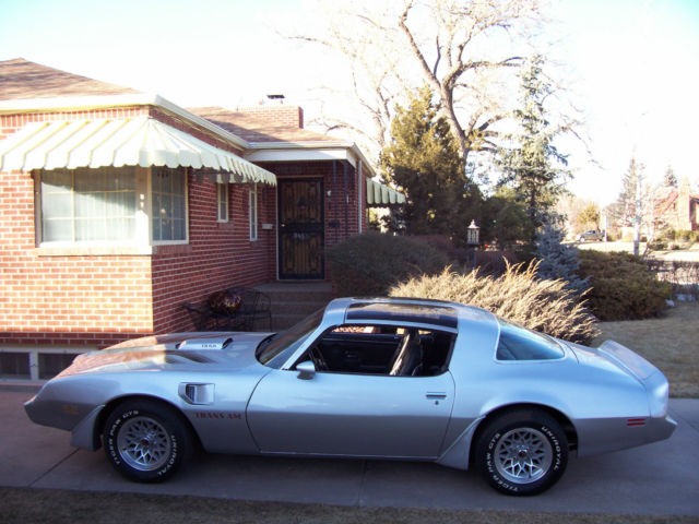 1981 Pontiac Firebird - photo 9