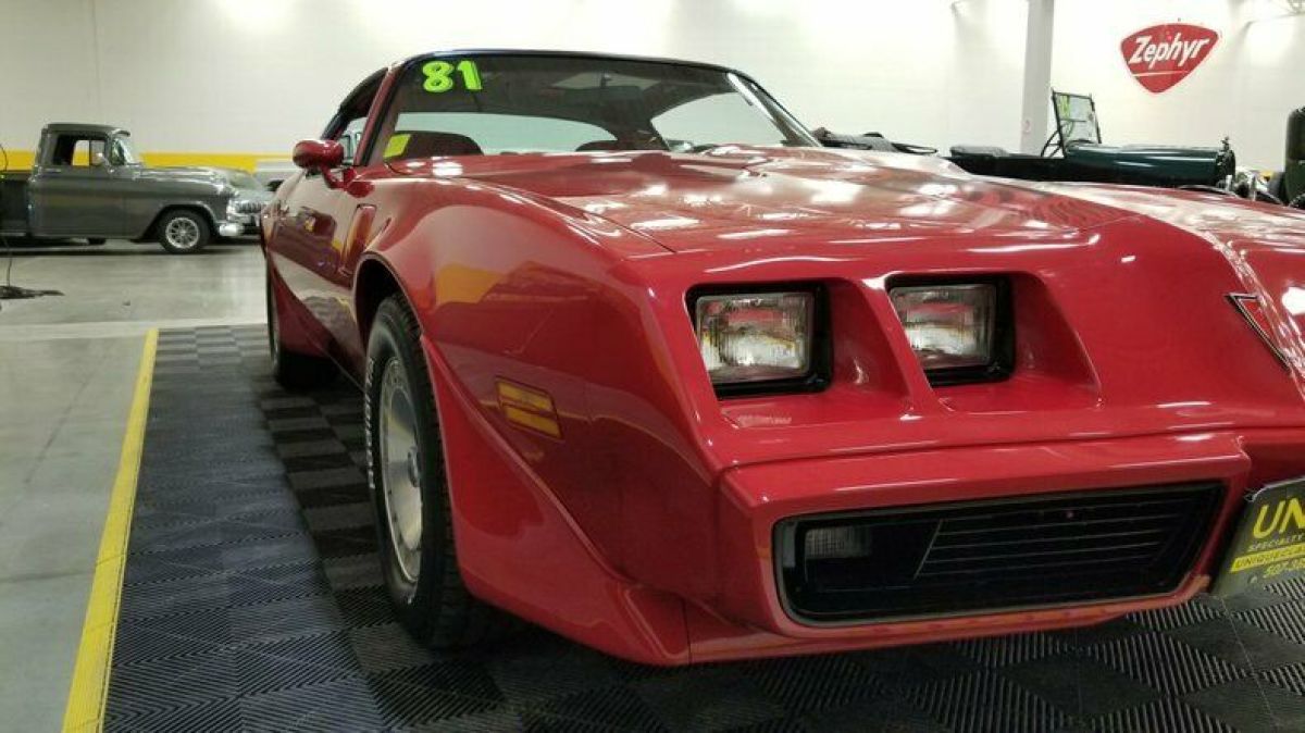 1981 Pontiac Firebird Trans Am Turbo - photo 8