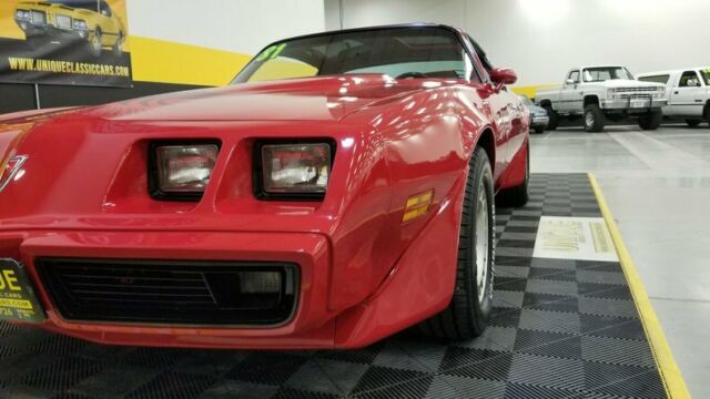 1981 Pontiac Firebird Trans Am Turbo - photo 9