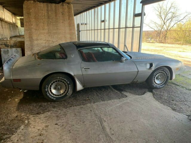 1981 Pontiac Trans Am - photo 2