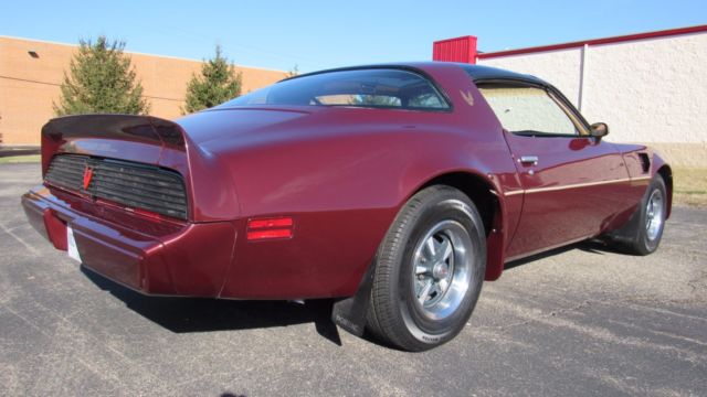 1981 Pontiac Trans Am TA T top - photo 4