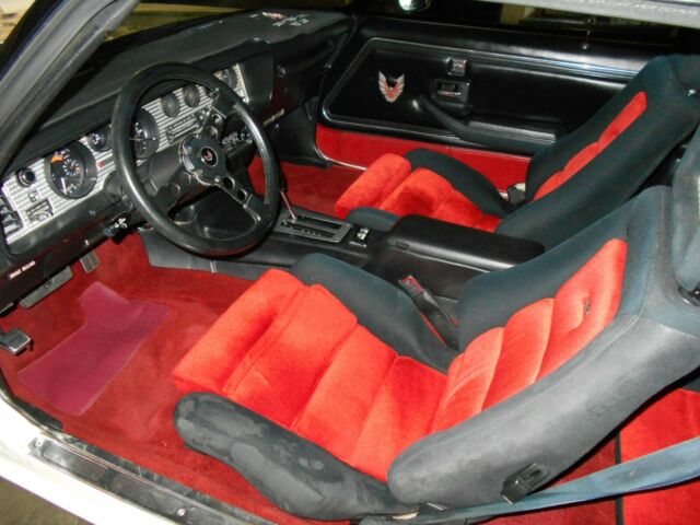 1981 Pontiac Trans Am Pace Car - photo 11