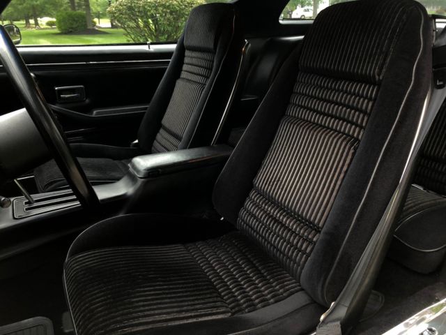1981 Pontiac Trans Am - photo 7