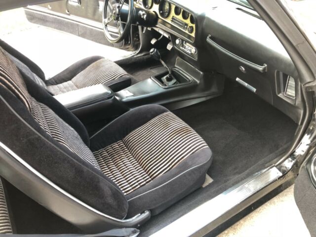 1981 Pontiac Trans Am Smokey and the Bandit - photo 8