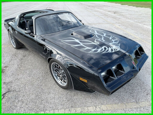 1981 Pontiac Trans Am Y84, WS6 Custom Resto Mod, NO RESERVE 1981 Pontiac Firebird Pontiac Trans AM Custom Y84, WS6, NO RESERVE AUCTION