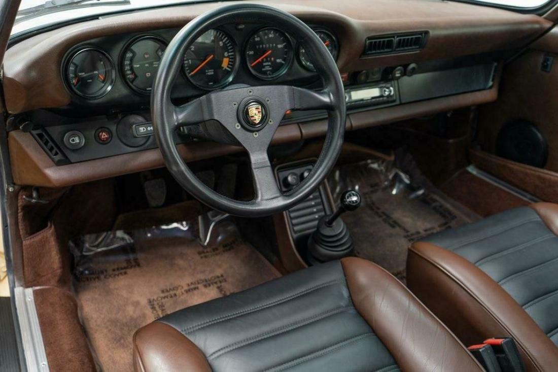 1981 Porsche 911 SC - photo 12