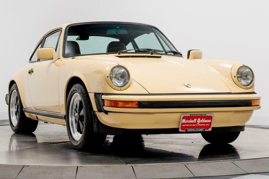 1981 Porsche 911 SC - photo 2