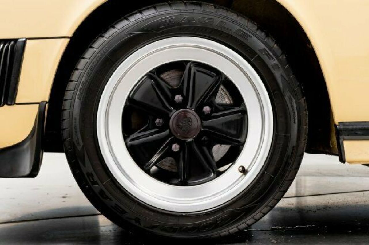 1981 Porsche 911 - photo 9