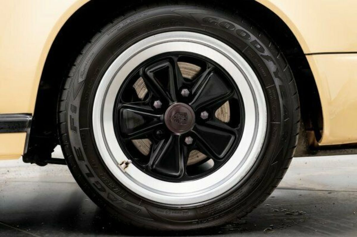 1981 Porsche 911 - photo 10