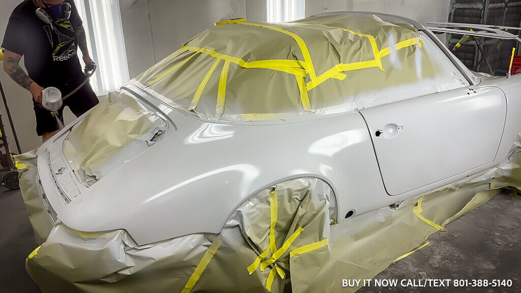 1981 Porsche 911 SC TARGA - ALL NEW BASF PAINT AND NEW INTERIOR - photo 4