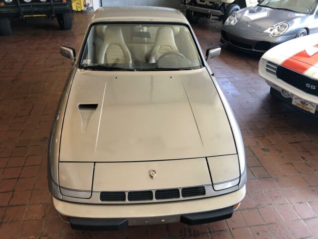 1981 Porsche 924 TURBO "86k miles, Belt and water pump service, new tires" 1981 Porsche 924 TURBO