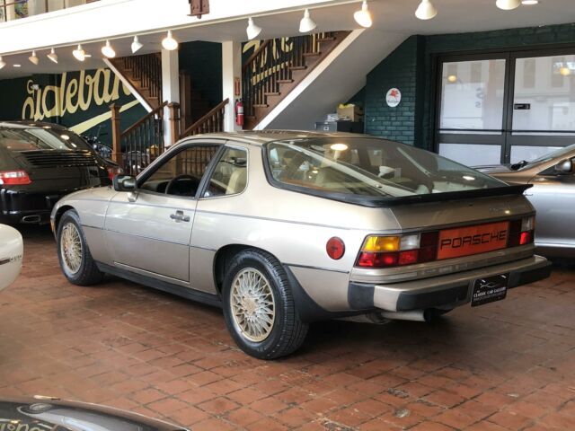 1981 Porsche 924 TURBO - photo 6