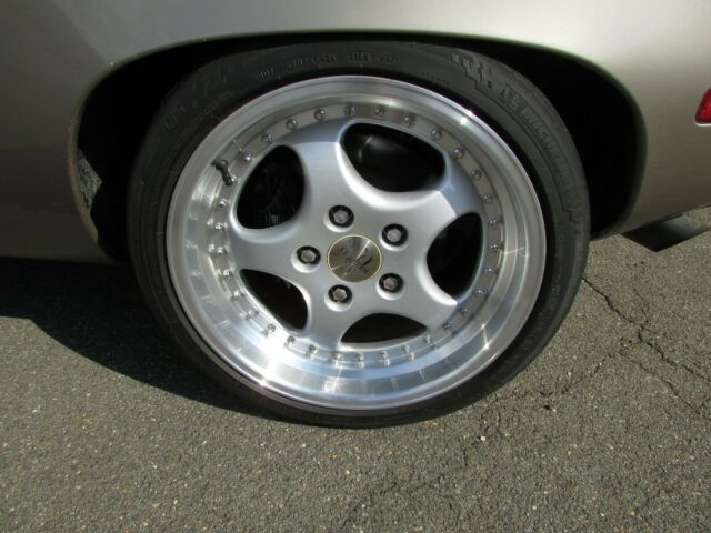 1981 Porsche 928 Supercharged - photo 13