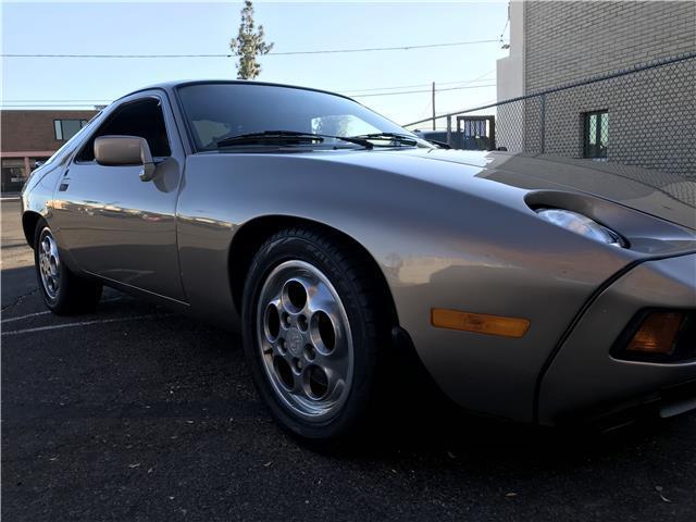 1981 Porsche 928 Rust Free 928 - photo 6