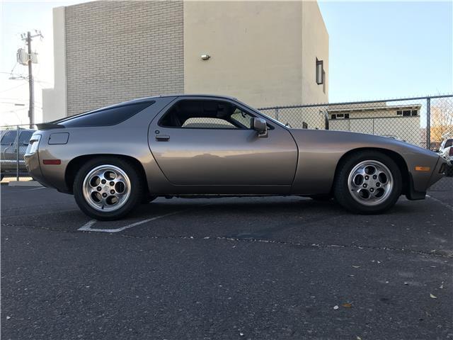 1981 Porsche 928 Rust Free 928 - photo 8