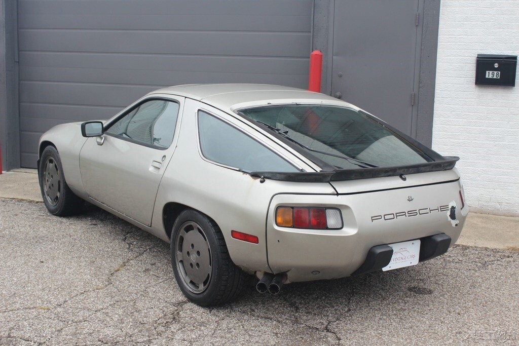 1981 Porsche 928 - photo 3