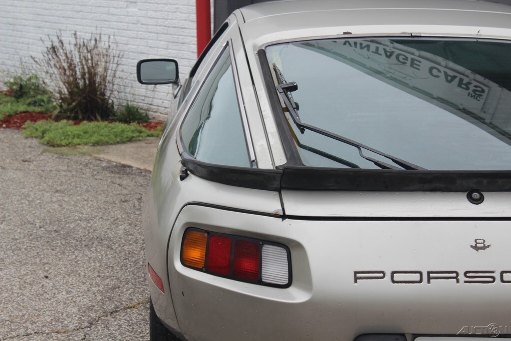 1981 Porsche 928 - photo 7