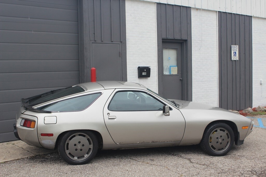 1981 Porsche 928 - photo 9