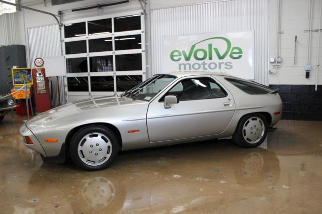 1981 Porsche 928S S - photo 8