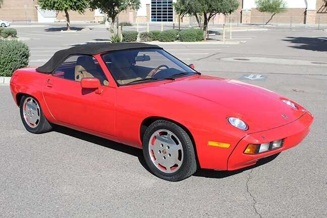 1981 PORSCHE C928 - photo 2