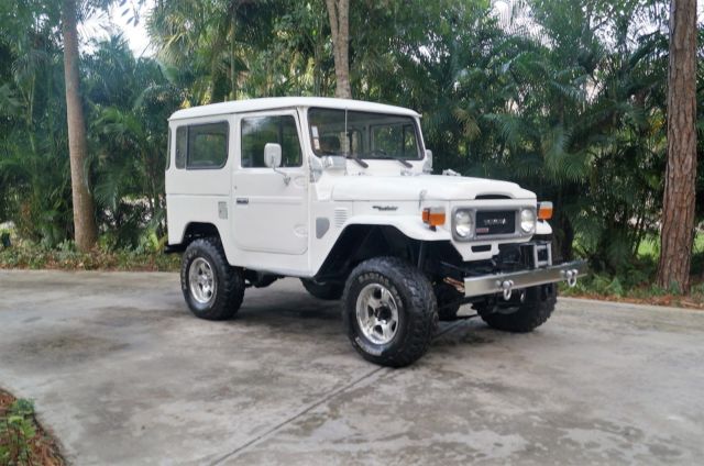 1981 Toyota Land Cruiser BJ40 / FJ40 - photo 4