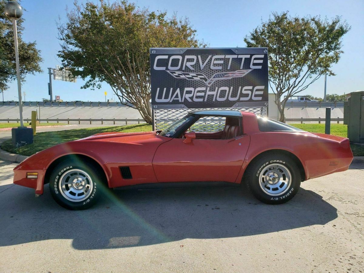1981 Chevrolet Corvette Coupe Auto, Glass Tops, 100% Original, Only 60k - photo 2