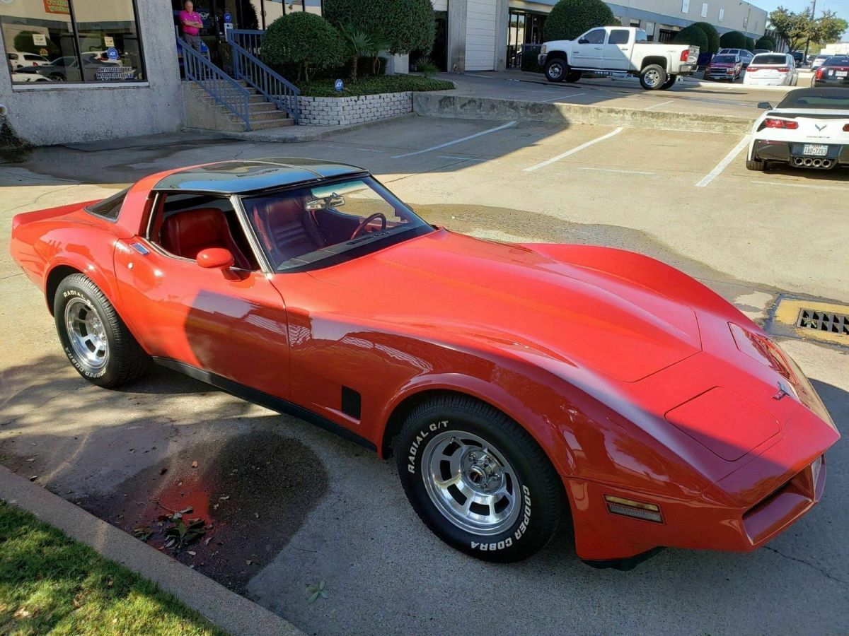 1981 Chevrolet Corvette Coupe Auto, Glass Tops, 100% Original, Only 60k - photo 8