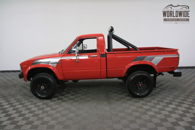 1981 Toyota PICKUP HILUX RESTORED RARE SHORT BED AC - photo 7