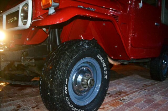 1981 Toyota Land Cruiser FJ40 - photo 3