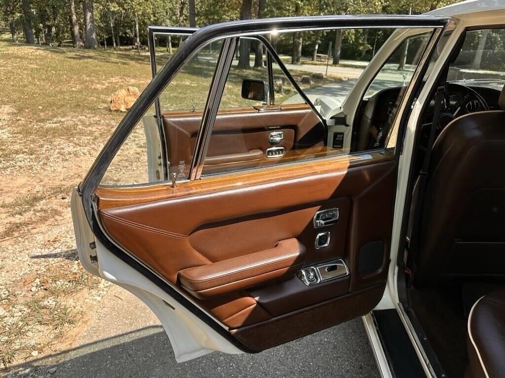 1981 Rolls-Royce Silver Spirit - photo 10