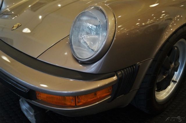 1981 Porsche 911 SC - photo 11