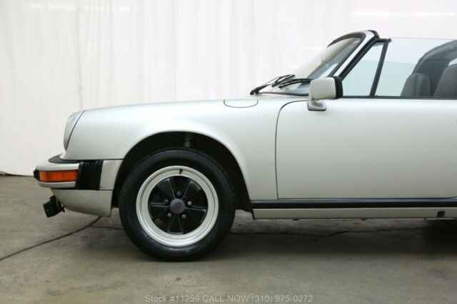 1981 Porsche 911SC Targa - photo 12