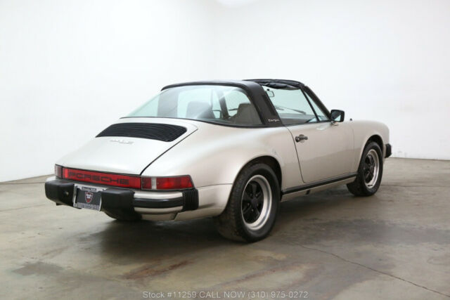 1981 Porsche 911SC Targa - photo 4