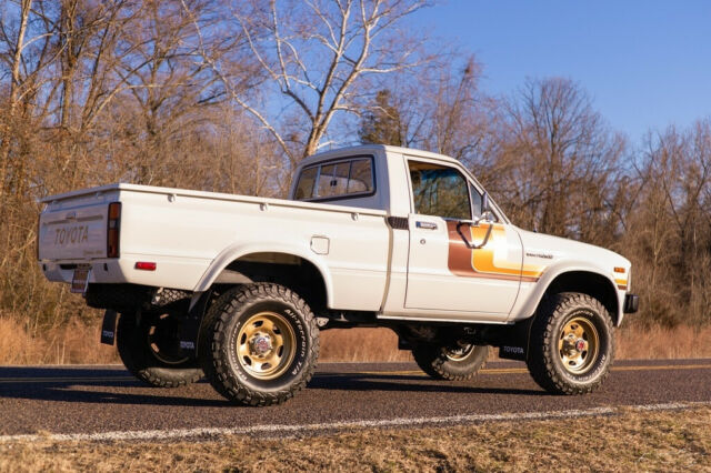 1981 Toyota Tacoma 4X4 - photo 5